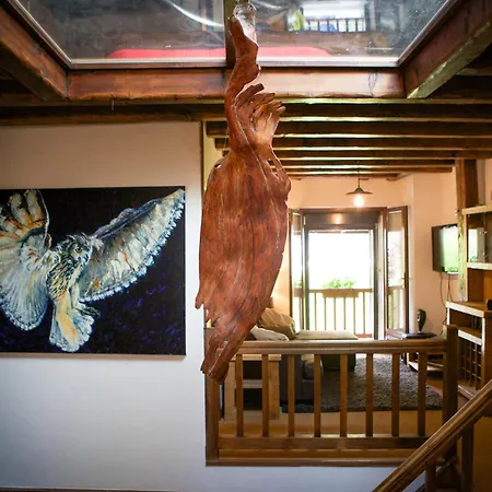 Деревянный коттедж Marmotte Mountain Manor *