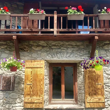 Jaktstuga Marmotte Mountain Manor