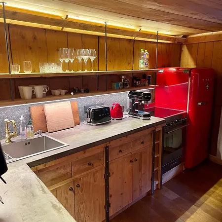 Lodge Marmotte Mountain Manor