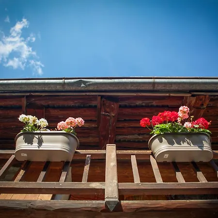 Gerendaház Marmotte Mountain Manor